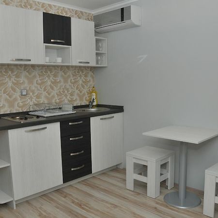 Silver House Hostel Čačak Rom bilde