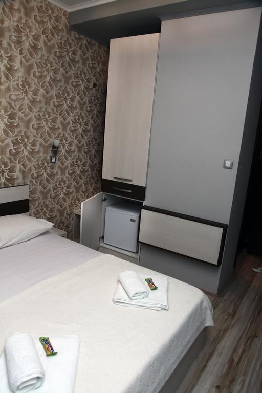 Silver House Hostel Čačak Rom bilde